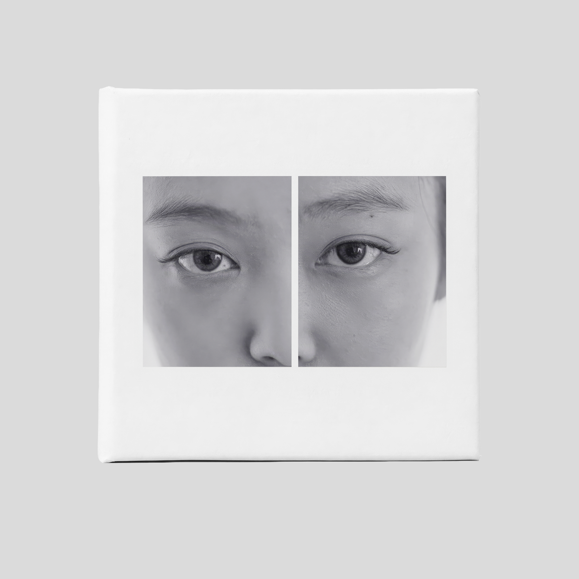 J2NNI5 Mini Book Magnet – Jennie HK