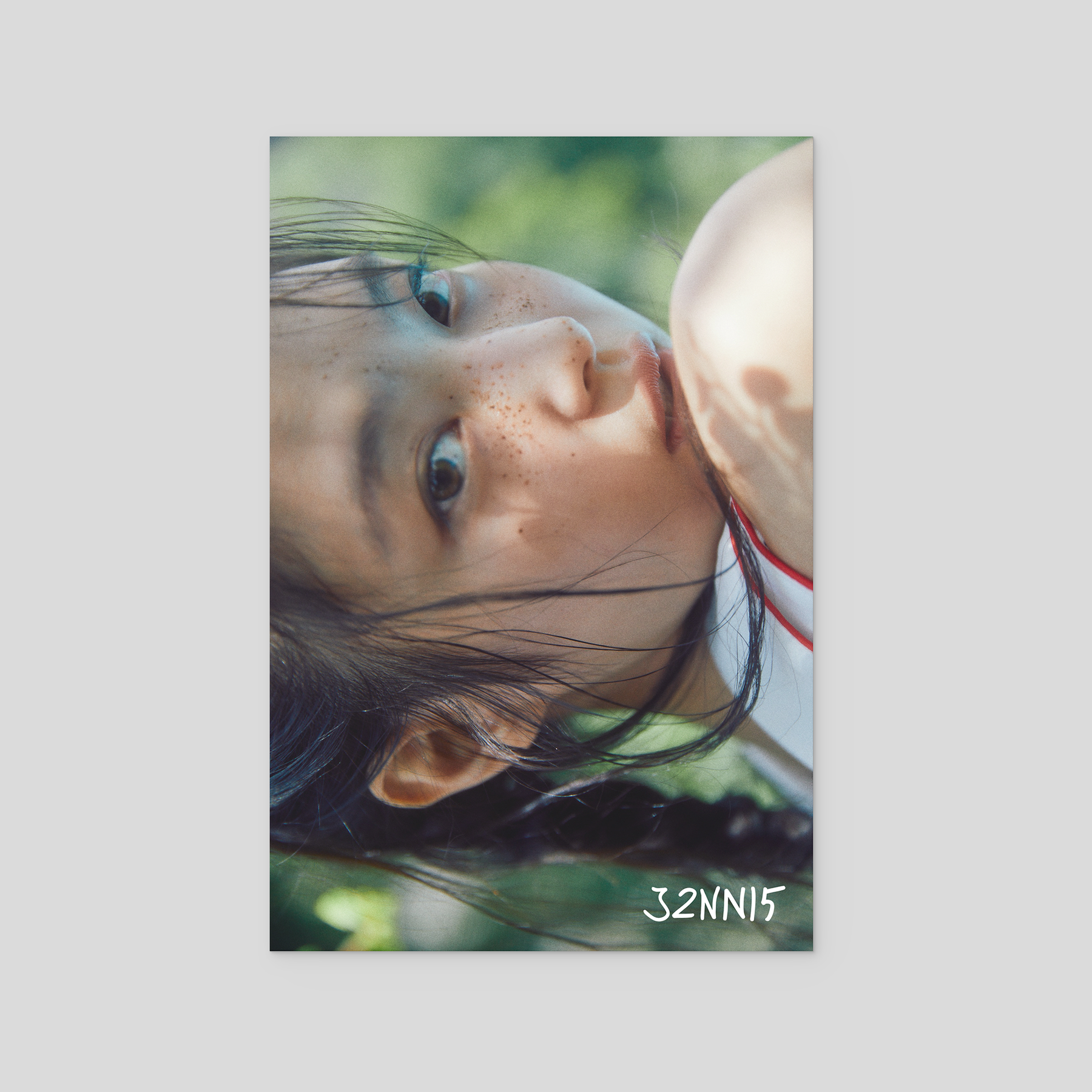 J2NNI5 Official MD – Jennie HK